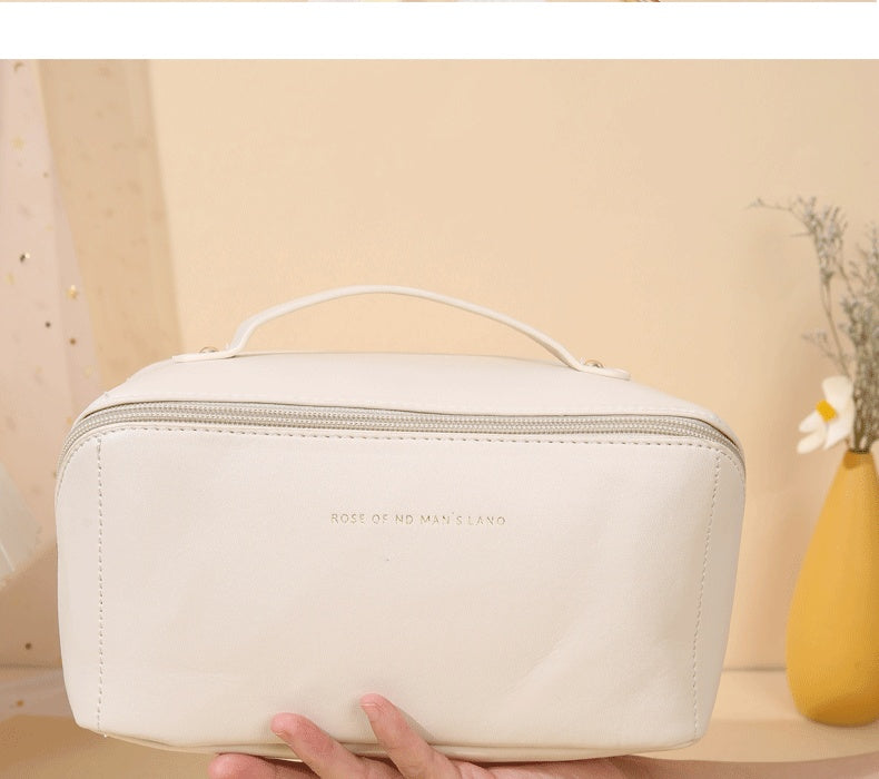 Saly™ Expandable Travel Makeup Bag