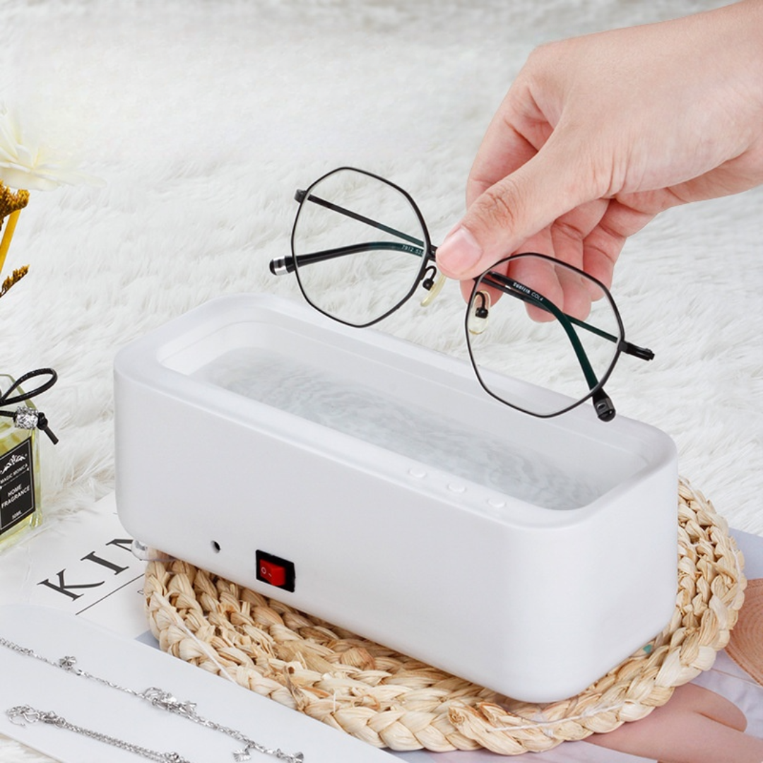 TR90™ - Glasses Cleaning Box