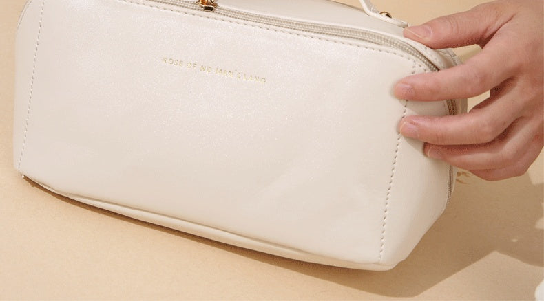 Saly™ Expandable Travel Makeup Bag